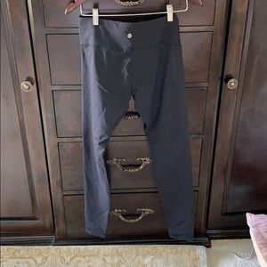 Lululemon wunder unders